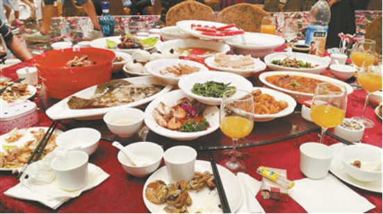 隔夜水、隔夜菜、隔夜肉，隔夜茶哪個不能吃？答案或與你不同