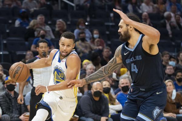 湖人或交易威少,沃格爾受質疑!公牛悍將受傷,庫裡莫蘭特創紀錄 湖人或交易威少,沃格爾受質疑!公牛悍將受傷,庫裡莫蘭特創紀錄