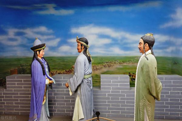 03年，採石場現千年古墓，疑雲重重：棺木鮮紅，墓主被灌水銀