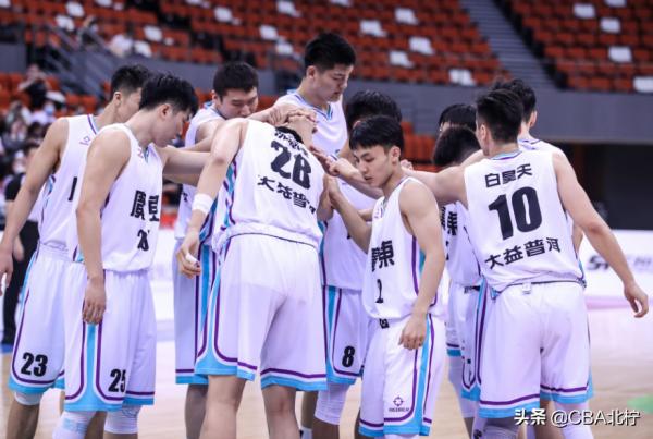 CBA三訊息：新疆引進知名教練，福建終迎首勝，廣東力求成功衛冕