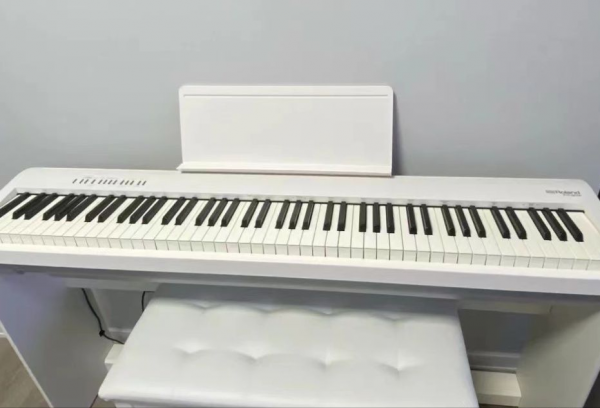 初學者選購電鋼琴？羅蘭電鋼琴RP102/RP30/FP30/FP30X詳細對比