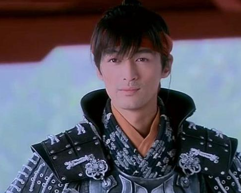 央視宣傳《狐狸小紅娘》劇版要來了，網傳女主劉詩詩，目測是爆款