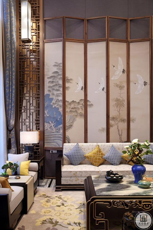 380平新中式不急不緩的向來訪者展示著中國文化的博大精深 380平新中式不急不緩的向來訪者展示著中國文化的博大精深