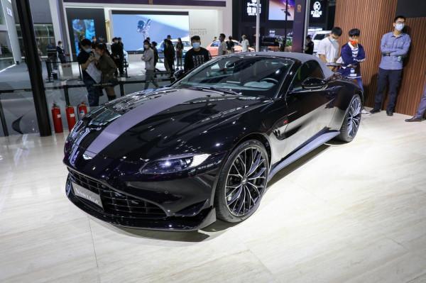 新車 | 206.8萬起，阿斯頓·馬丁Vantage F1特別版到店，國內開啟交付
