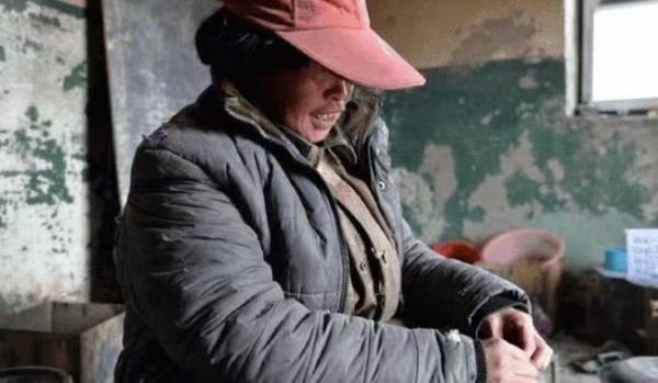 她獨自堅守崑崙山20年，被稱為“崑崙女神”，背後的故事令人敬佩