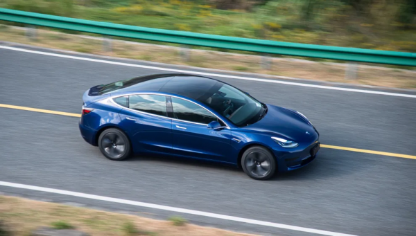 大馬力後驅，只要20多萬，還買啥入門BBA？這幾款不輸全新寶馬3系