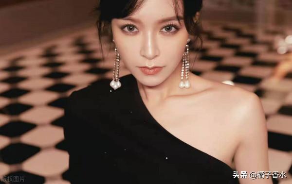 文詠珊曾令謝霆鋒一見鍾情，陳冠希為她戒菸，33歲風采依舊