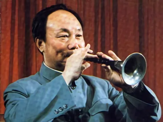 土味嗩吶也可以很“靚麗”,這位姑娘吹出國內首個嗩吶博士 土味嗩吶也可以很“靚麗”,這位姑娘吹出國內首個嗩吶博士