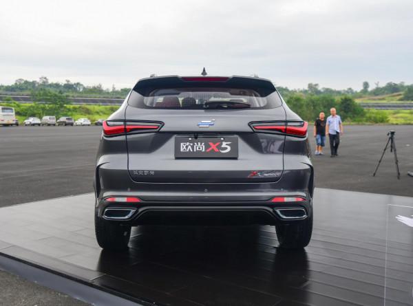 夏日出行不受罪,3款高性價比座駕推薦,預算10多萬直接入頂配 夏日出行不受罪,3款高性價比座駕推薦,預算10多萬直接入頂配