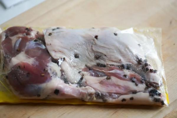 只需鹽和時間，南京名菜鹽水鴨腿零難度