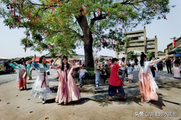 河南有個千年古村，曾是宰相家花園和明朝大將住地，如今很有名氣
