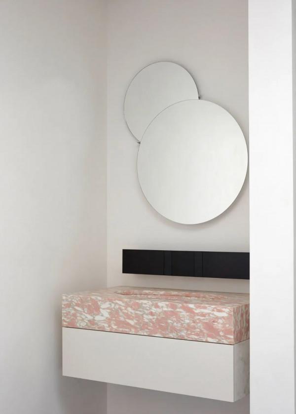 中性灰調中的一抹暖意 / Fiona Lynch 中性灰調中的一抹暖意 / Fiona Lynch