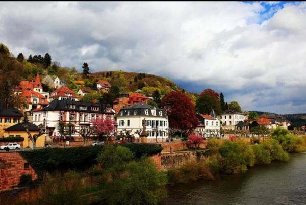 必去打卡的網紅小鎮——德國海德堡 必去打卡的網紅小鎮——德國海德堡