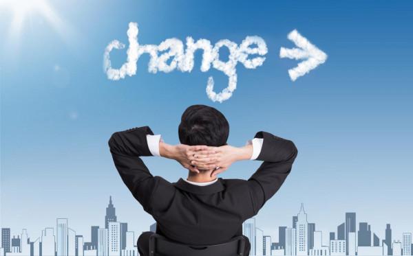 2022年樓市要回暖了？好好珍惜機會，別打擾購房者