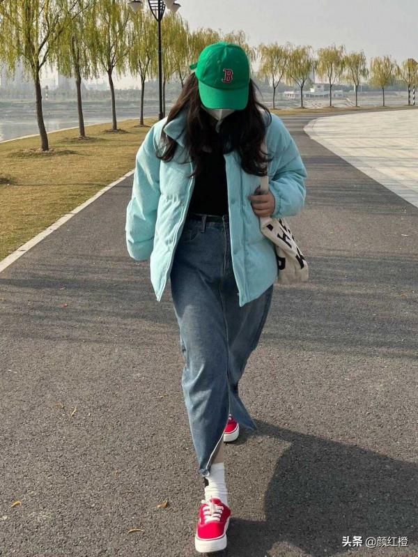 今年火了一種單品叫“復古牛仔裙”，簡約日常又百搭，照穿準沒錯