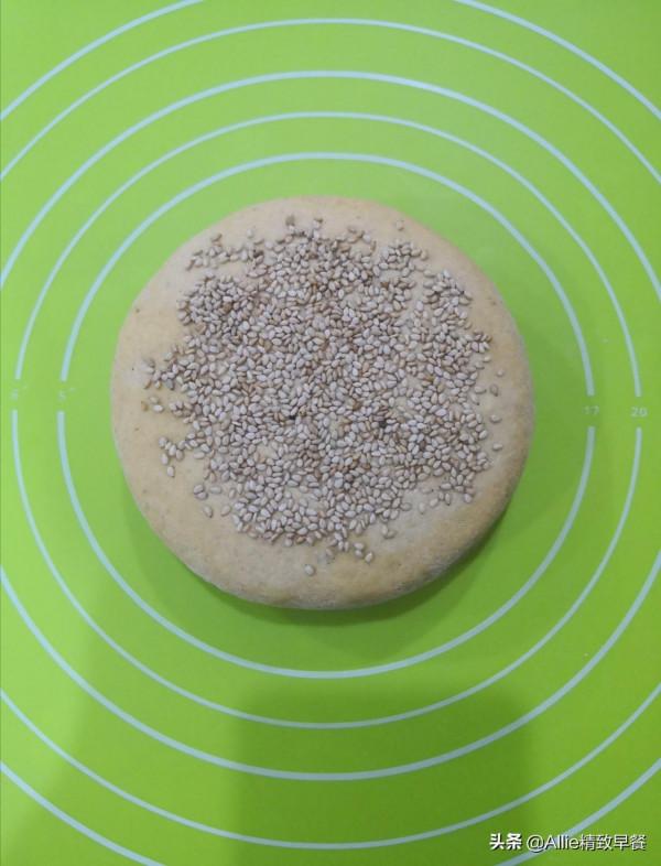 家裡有南瓜的這樣做，想要幾層做幾層，搭配蔬果，營養好消化，贊