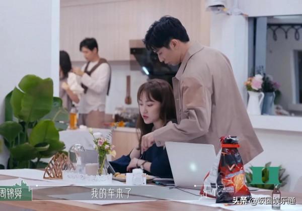 謝楠講述跟吳京的浪漫史,景甜秒變小迷妹,網友直呼:愛了愛了 謝楠講述跟吳京的浪漫史,景甜秒變小迷妹,網友直呼:愛了愛了