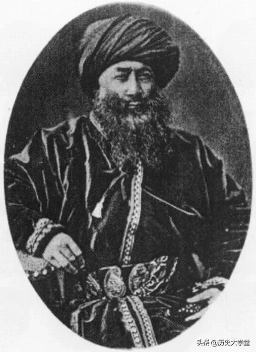 清朝在新疆設定的“哈密回王”，到底是怎麼回事