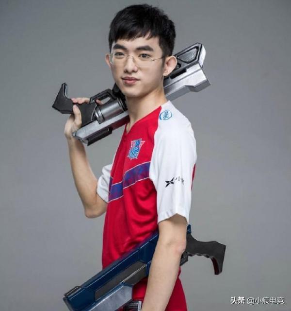 聖槍哥隱藏真實實力，EDG穩了？