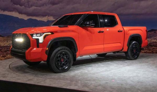 新一代豐田坦途實車曝光，換裝新前臉，外觀霸氣，搭3.5T混動系統