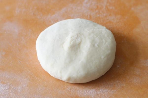 豬肉降到9塊，烙幾個火燒，滷1鍋肉，剁碎一夾，太香了