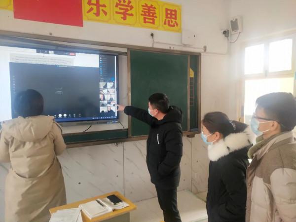 無&OpenCurlyDoubleQuote;生&rdquo;教學，有聲課堂，學生在家，教師在&OpenCurlyDoubleQuote;堂&rdquo;