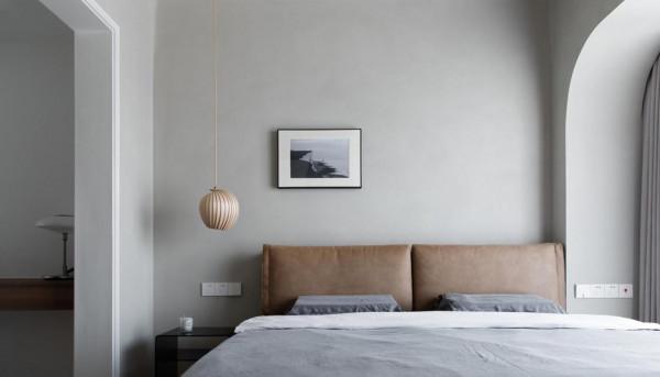 LDK一體設計+半吊無主燈設計，看了他112㎡新家後，果斷拍照收藏