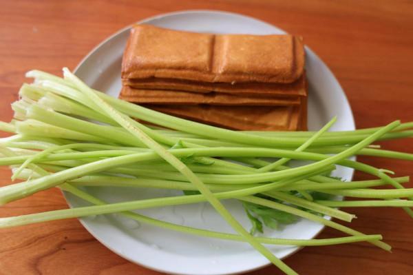 晚餐要多吃這道素菜，低油低脂，少油少鹽，多吃健康又減脂