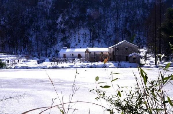 「冬日徒步」 登頂杏梅尖,看玉樹冰掛,攬霧凇勝景,探龍門古鎮 「冬日徒步」 登頂杏梅尖,看玉樹冰掛,攬霧凇勝景,探龍門古鎮