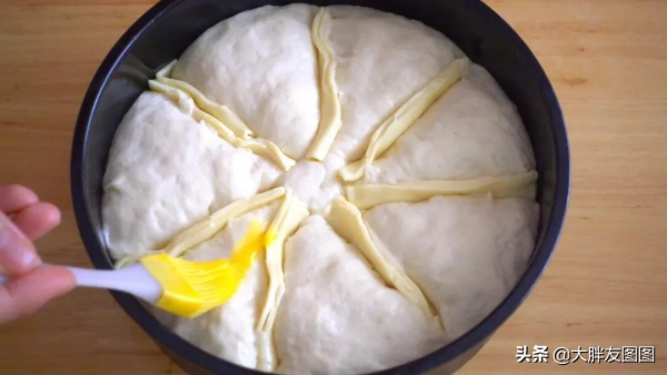 為什麼我沒早點發現這個食譜！早餐餅這樣做絕了，蓬鬆柔軟