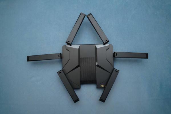 國產芯、真2.5G電口,中興AX5400Pro WiFi6路由器體驗(AX6對比) 國產芯、真2.5G電口,中興AX5400Pro WiFi6路由器體驗(AX6對比)