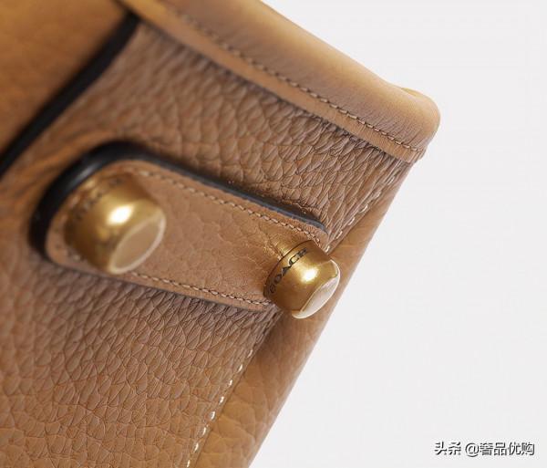 Coach Rogue手袋迴歸：城市漫遊指南，從一隻合適的包包開始