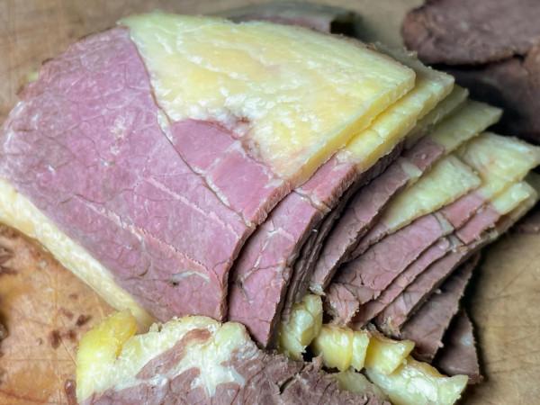 廣受歡迎的雲南火塘火鍋,黃標牛肉真養生 廣受歡迎的雲南火塘火鍋,黃標牛肉真養生