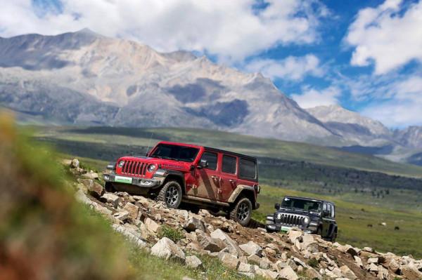試駕國內最強牧馬人車型!有了電機加持,它還是越野利器嗎? 試駕國內最強牧馬人車型!有了電機加持,它還是越野利器嗎?