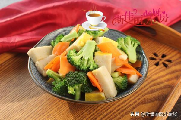 這菜我家三天兩頭炒一盤，低脂高鈣又鮮美，營養易消化，好吃不貴