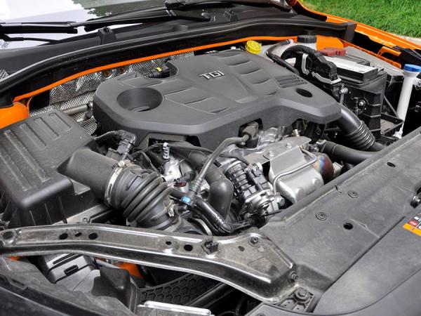 年輕運動市場的新選擇，還有排氣聲浪呢！試駕名爵6 PRO