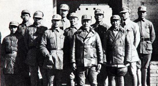 陳毅為什麼在皖南事變後，能成為新四軍的軍長，其他人不行嗎