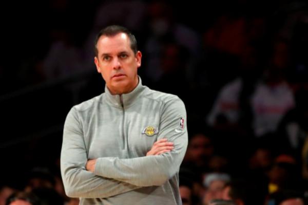 NBA教練熱點觀察:5名教練面臨被解僱的風險 NBA教練熱點觀察:5名教練面臨被解僱的風險