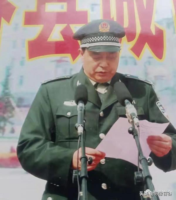 鞏吉平：雲南前線炮兵陣地我光榮加入了中國共產黨