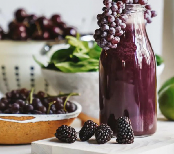 “穿”蘋果草莓、拎蘆筍包包、塗胡蘿蔔口紅，可持續時尚就是那麼瘋狂