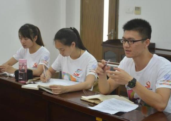 北大“四大瘋人院系”有多厲害？除了數學系，其他三個你知道嗎