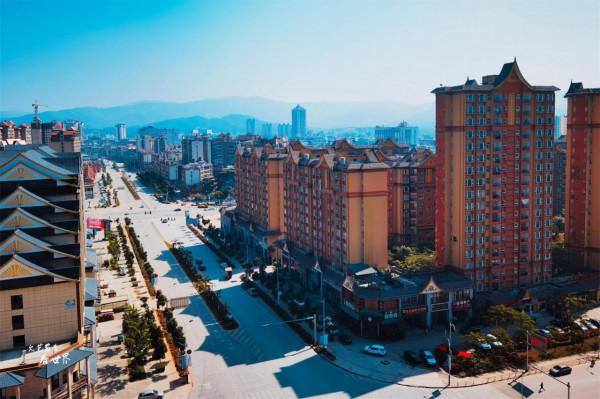 西雙版納夏天很熱嗎？其實那裡有個地方，是夏無酷暑冬無嚴寒之地