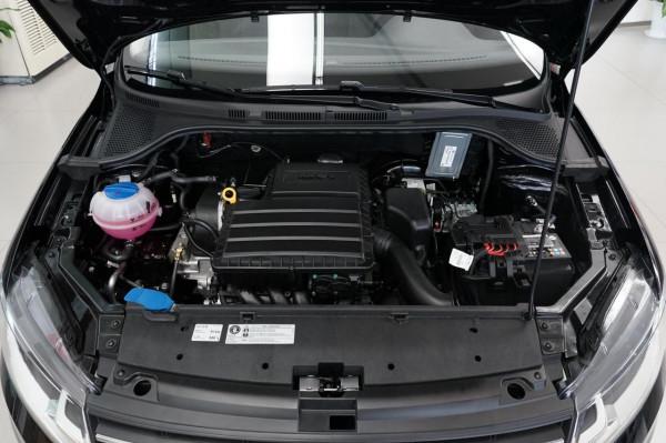 桑塔納水箱漏水，可能是這幾個原因造成的，處理方法建議收藏