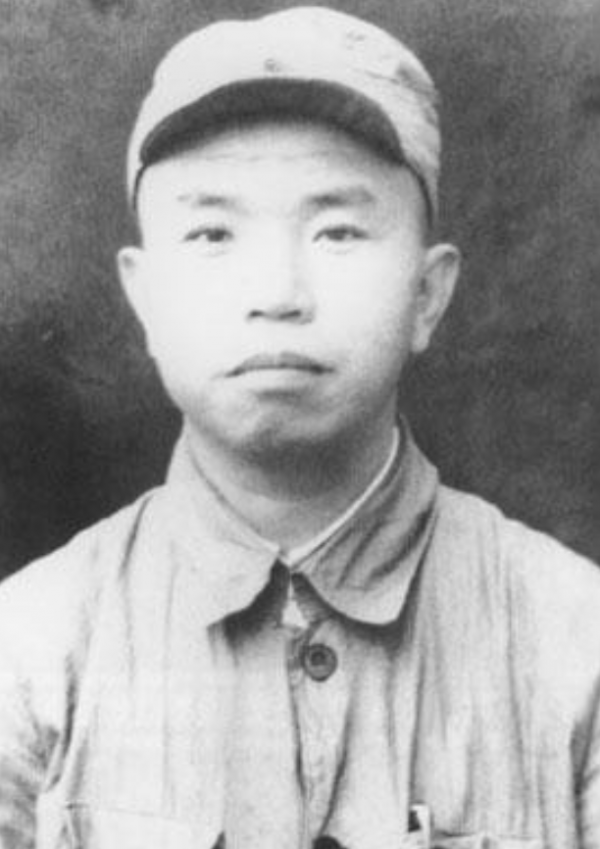 中國紅軍首位女營長，偉人點名要吃她做的飯，晚年在大連生活