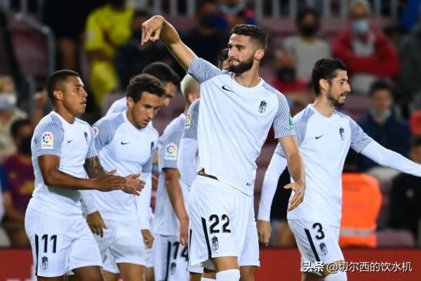 凌晨3點!巴薩後防又被打爆,1分28秒丟球,重新整理16年恥辱紀錄 凌晨3點!巴薩後防又被打爆,1分28秒丟球,重新整理16年恥辱紀錄