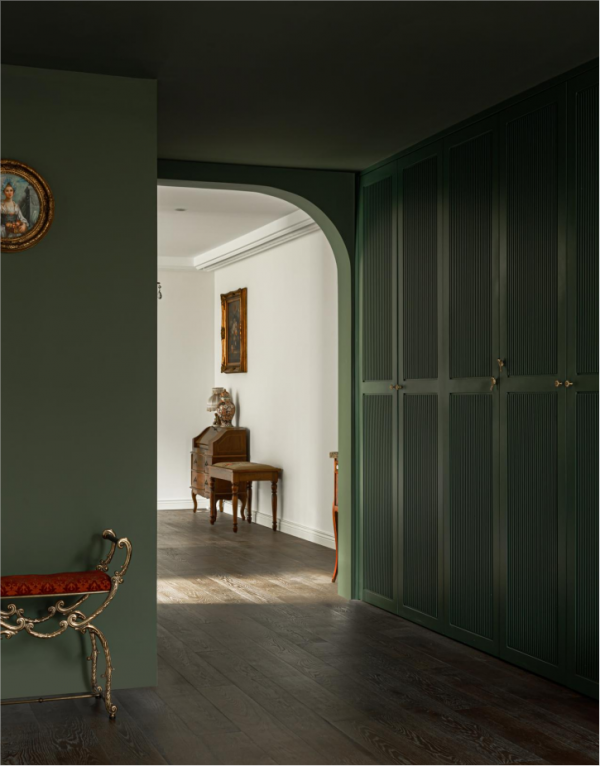 400㎡“藏寶宅”,三面環山的頂層花園,這個家每1㎡都讓人稱讚 400㎡“藏寶宅”,三面環山的頂層花園,這個家每1㎡都讓人稱讚