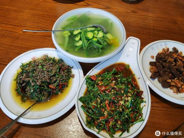 旅行就要邊走邊吃：舌尖上的昆明，盤點我在昆明吃到的各種美食