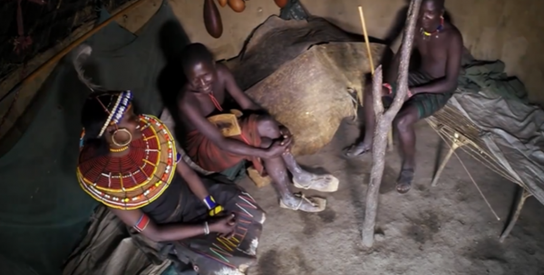 非洲原始部落:這群人結婚彩禮要給20頭牛加20只羊,你覺得多嗎? 非洲原始部落:這群人結婚彩禮要給20頭牛加20只羊,你覺得多嗎?