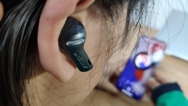 同樣是摸魚，為啥被抓的總是你？QCY G1拉你出坑