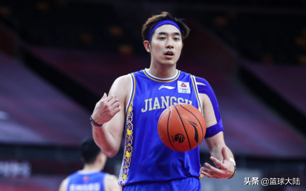 周琦走後!從新賽季的表現來看,CBA現役前五中鋒都是誰? 周琦走後!從新賽季的表現來看,CBA現役前五中鋒都是誰?